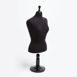 FEMALE JERSEY COVERED FROM BLACK